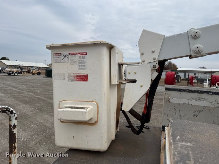 image for item EU5456 2018 Ford F550 bucket truck