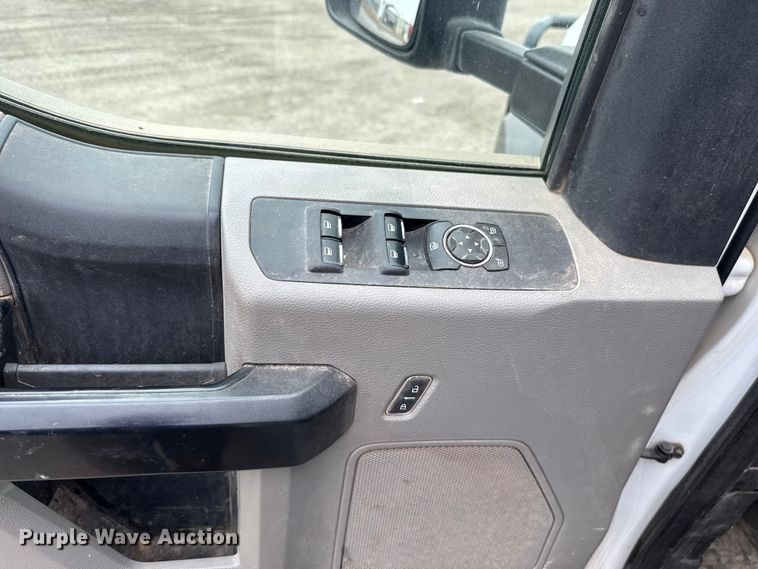 image for item EU5456 2018 Ford F550 bucket truck