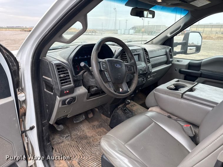 image for item EU5456 2018 Ford F550 bucket truck