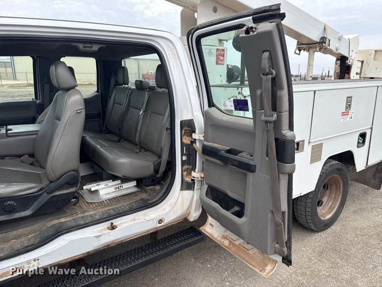 image for item EU5456 2018 Ford F550 bucket truck