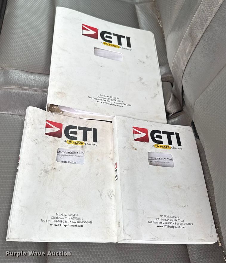 image for item EU5456 2018 Ford F550 bucket truck