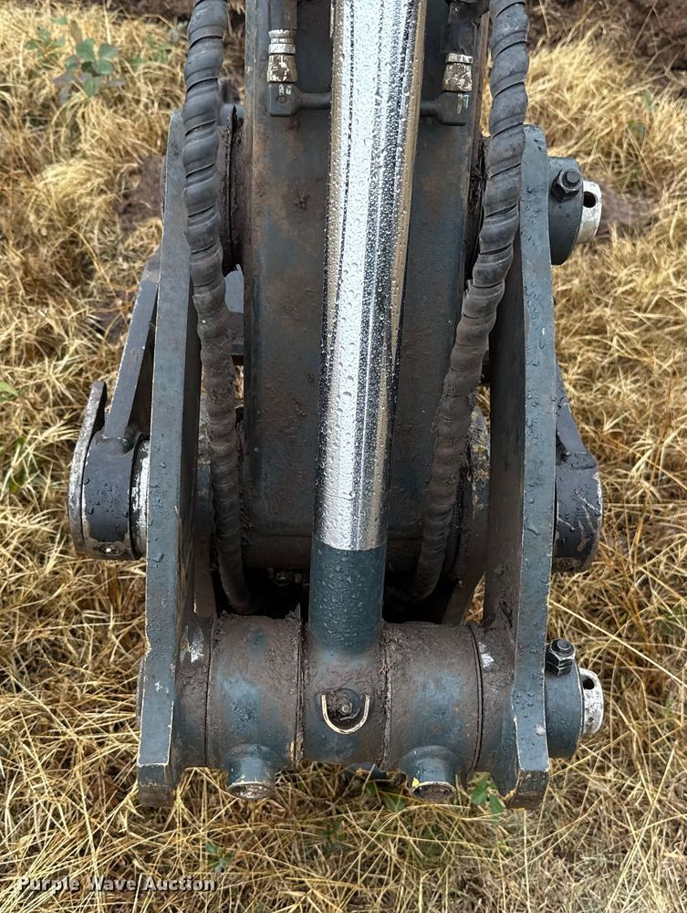 image for item EU5486 2023 Hyundai HX85A mini excavator