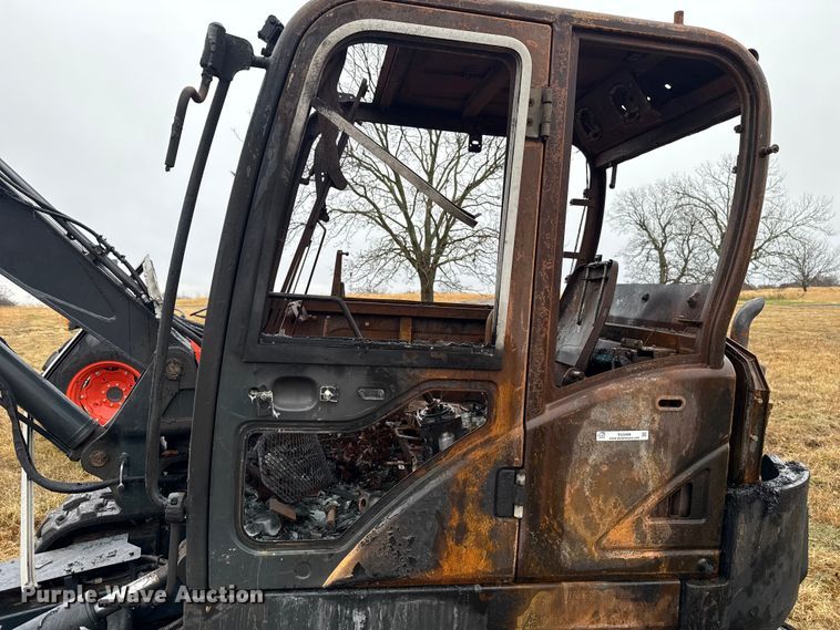 image for item EU5486 2023 Hyundai HX85A mini excavator