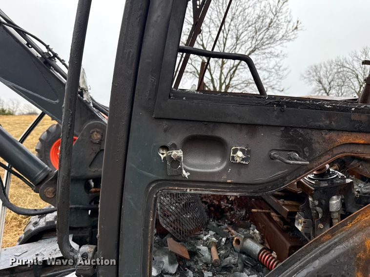 image for item EU5486 2023 Hyundai HX85A mini excavator