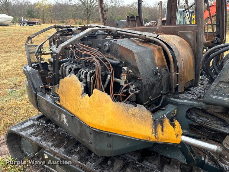 image for item EU5486 2023 Hyundai HX85A mini excavator