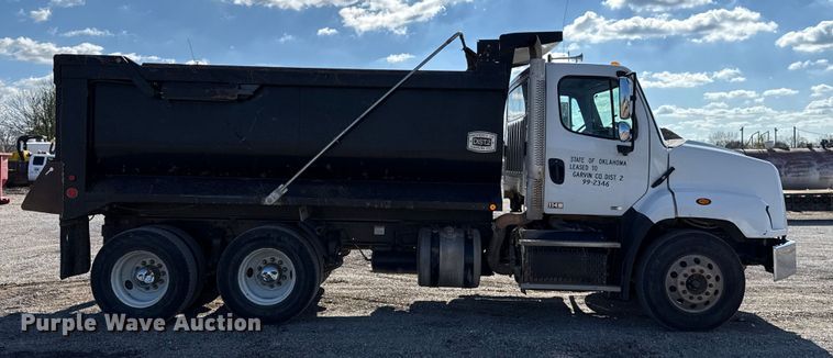 image for item EU5491 2014 Freightliner 114SD dump truck