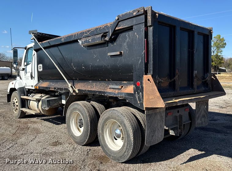 image for item EU5491 2014 Freightliner 114SD dump truck