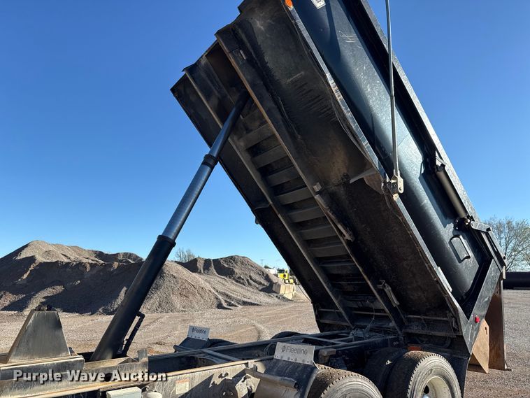 image for item EU5491 2014 Freightliner 114SD dump truck