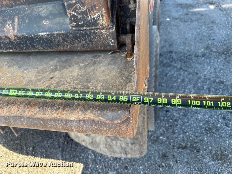 image for item EU5491 2014 Freightliner 114SD dump truck