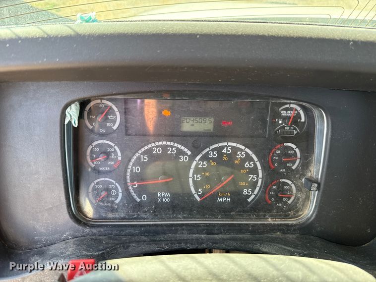 image for item EU5491 2014 Freightliner 114SD dump truck