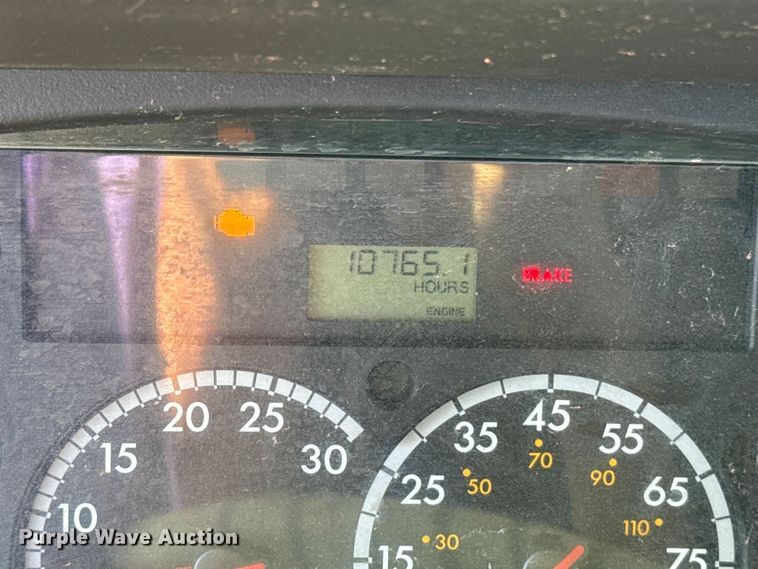 image for item EU5491 2014 Freightliner 114SD dump truck