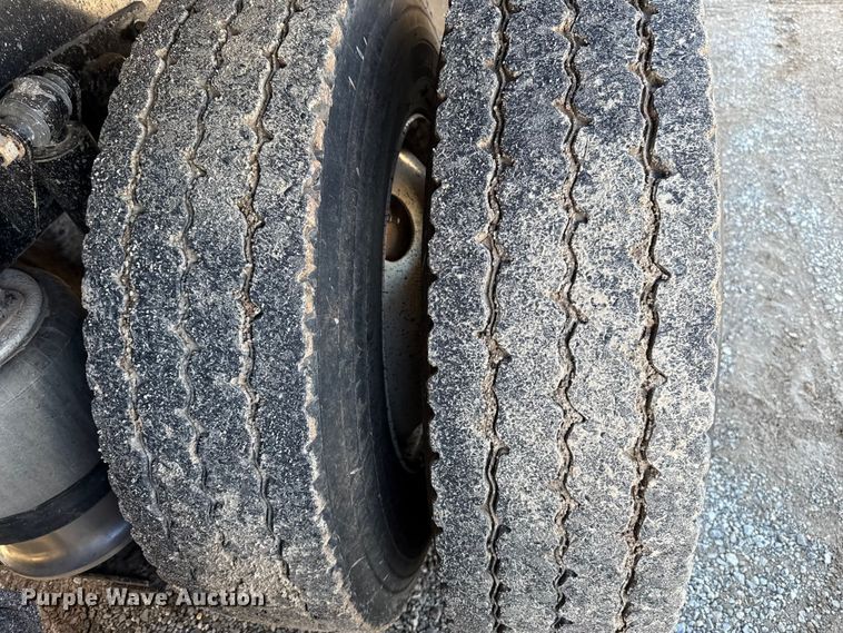 image for item EU5491 2014 Freightliner 114SD dump truck