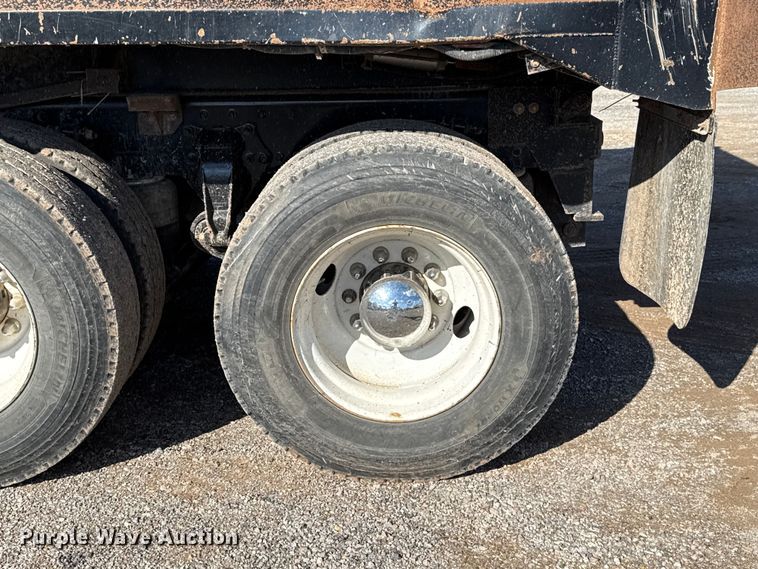 image for item EU5491 2014 Freightliner 114SD dump truck