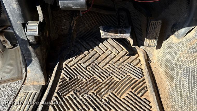 image for item EU5492 2004 Chevrolet Silverado 3500 Ext. Cab dump flatbed pickup truck