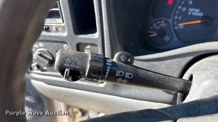 image for item EU5492 2004 Chevrolet Silverado 3500 Ext. Cab dump flatbed pickup truck