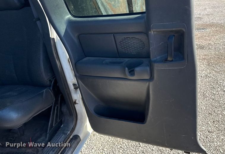 image for item EU5492 2004 Chevrolet Silverado 3500 Ext. Cab dump flatbed pickup truck