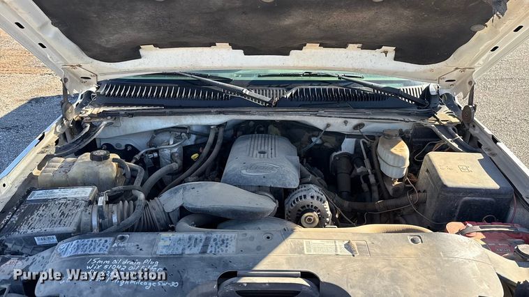 image for item EU5492 2004 Chevrolet Silverado 3500 Ext. Cab dump flatbed pickup truck