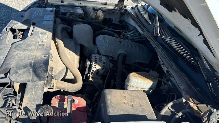 image for item EU5492 2004 Chevrolet Silverado 3500 Ext. Cab dump flatbed pickup truck