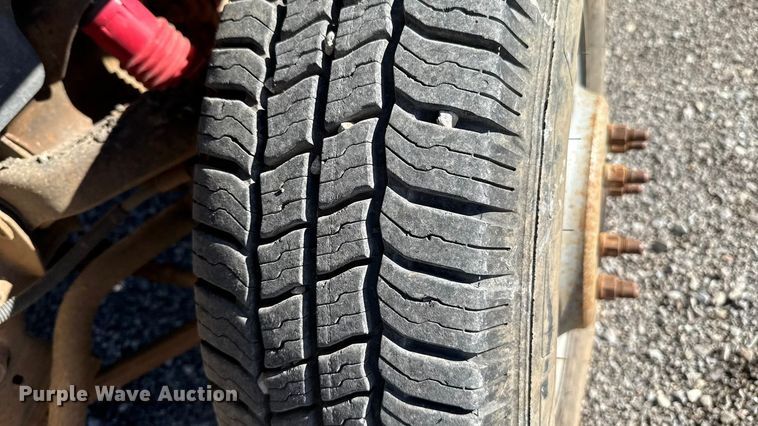 image for item EU5492 2004 Chevrolet Silverado 3500 Ext. Cab dump flatbed pickup truck