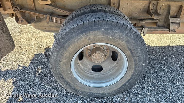 image for item EU5492 2004 Chevrolet Silverado 3500 Ext. Cab dump flatbed pickup truck