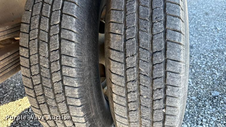 image for item EU5492 2004 Chevrolet Silverado 3500 Ext. Cab dump flatbed pickup truck