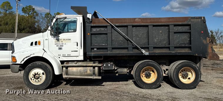image for item EU5493 2009 Sterling L8500 dump truck