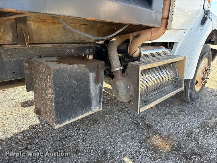 image for item EU5493 2009 Sterling L8500 dump truck