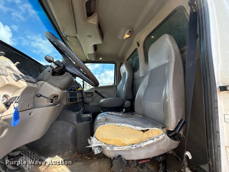 image for item EU5493 2009 Sterling L8500 dump truck