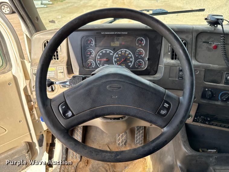 image for item EU5493 2009 Sterling L8500 dump truck