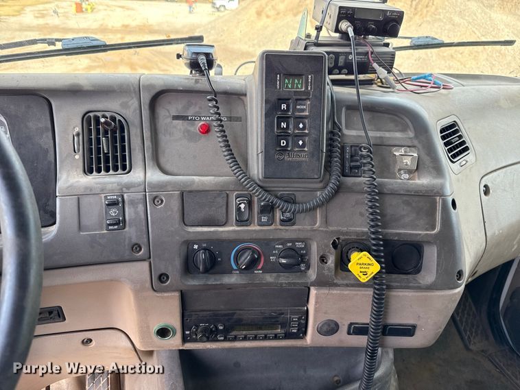 image for item EU5493 2009 Sterling L8500 dump truck