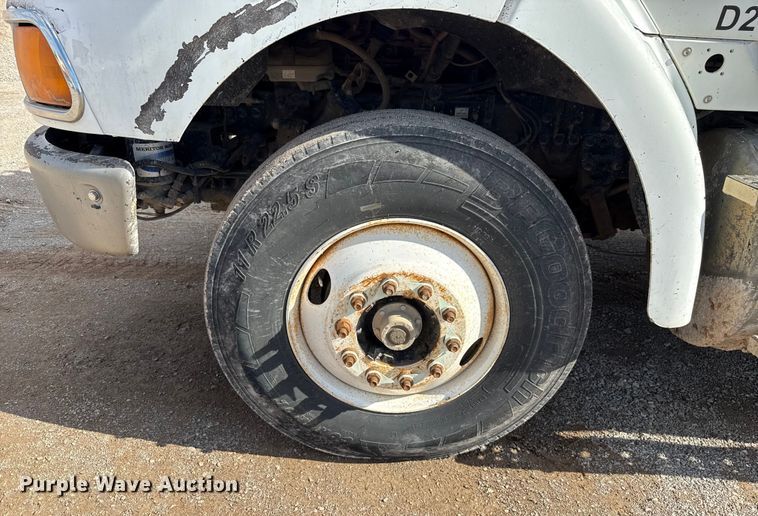 image for item EU5493 2009 Sterling L8500 dump truck