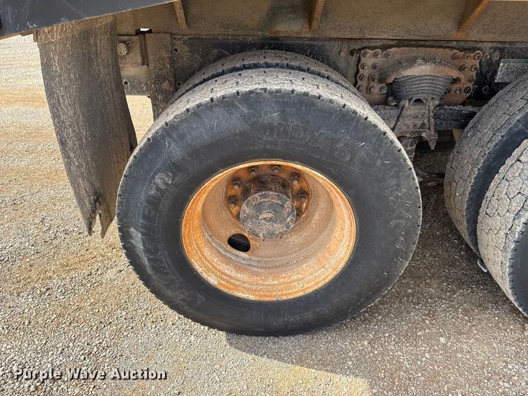 image for item EU5493 2009 Sterling L8500 dump truck