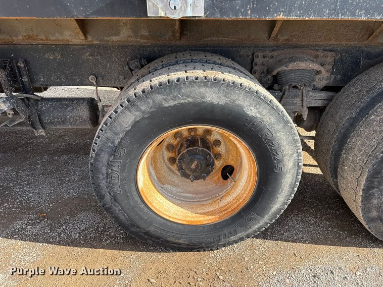 image for item EU5493 2009 Sterling L8500 dump truck