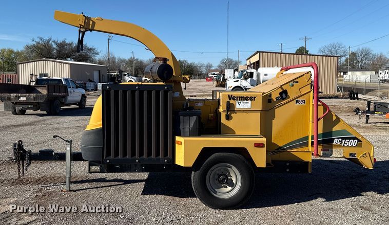 image for item EU5495 2012 Vermeer BC1500 wood chipper