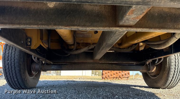 image for item EU5495 2012 Vermeer BC1500 wood chipper