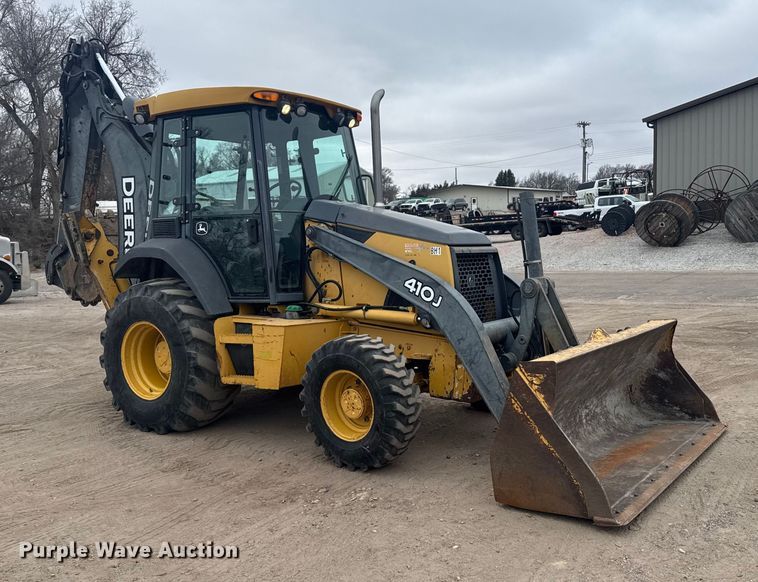 image for item EU6375 2007 John Deere 410J tractor