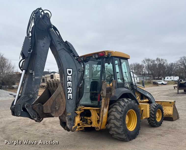 image for item EU6375 2007 John Deere 410J tractor