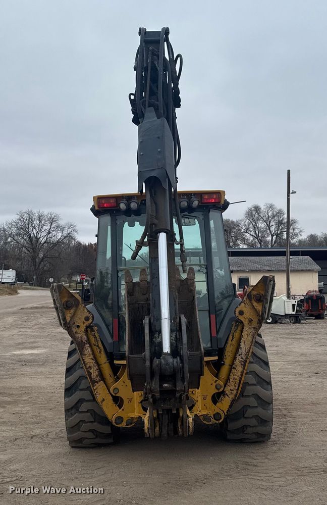 image for item EU6375 2007 John Deere 410J tractor