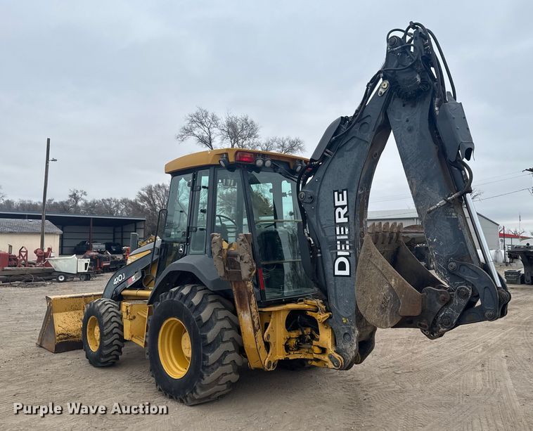 image for item EU6375 2007 John Deere 410J tractor