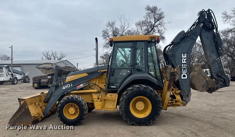 image for item EU6375 2007 John Deere 410J tractor