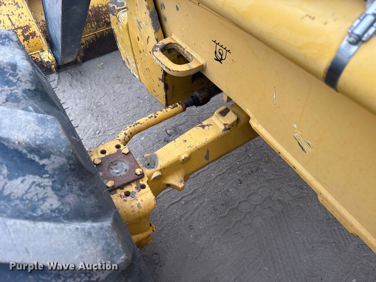 image for item EU6375 2007 John Deere 410J tractor