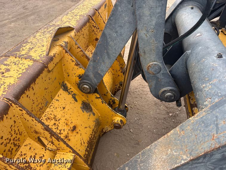 image for item EU6375 2007 John Deere 410J tractor