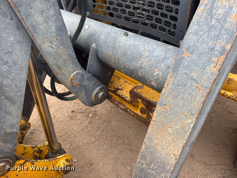 image for item EU6375 2007 John Deere 410J tractor