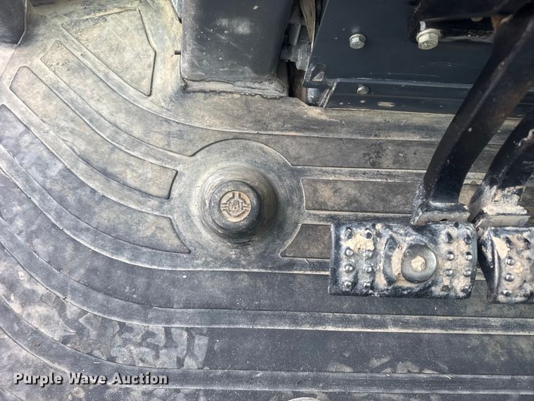 image for item EU6375 2007 John Deere 410J tractor