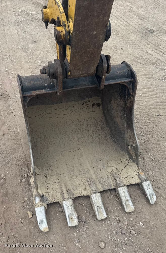 image for item EU6376 2011 Caterpillar 304D CR mini excavator