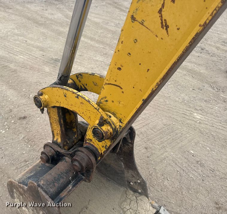 image for item EU6376 2011 Caterpillar 304D CR mini excavator