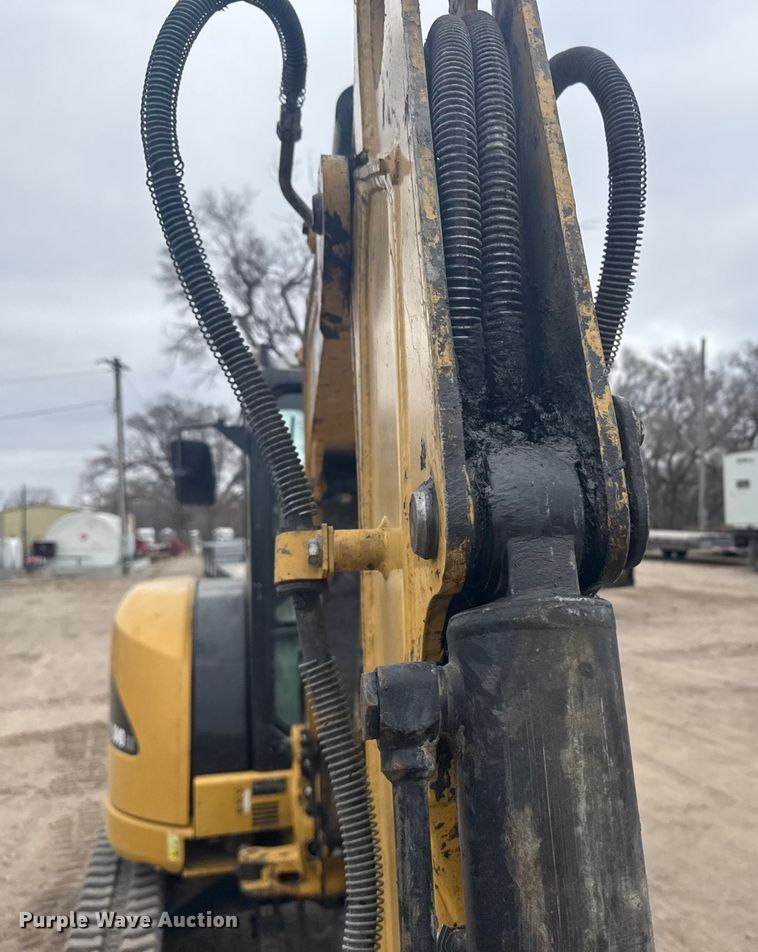 image for item EU6376 2011 Caterpillar 304D CR mini excavator