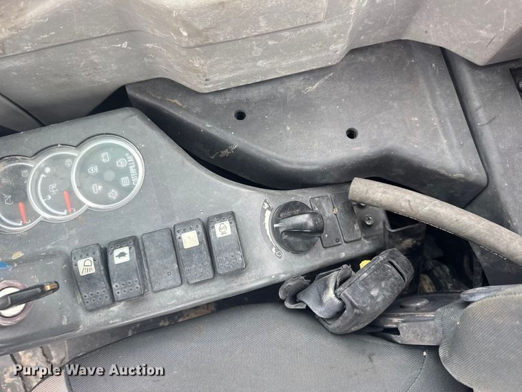 image for item EU6376 2011 Caterpillar 304D CR mini excavator