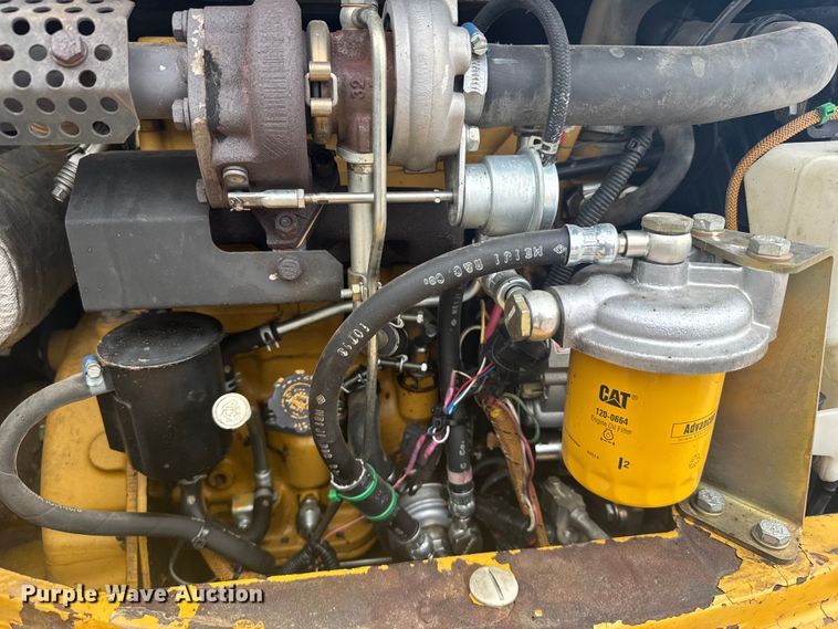 image for item EU6376 2011 Caterpillar 304D CR mini excavator