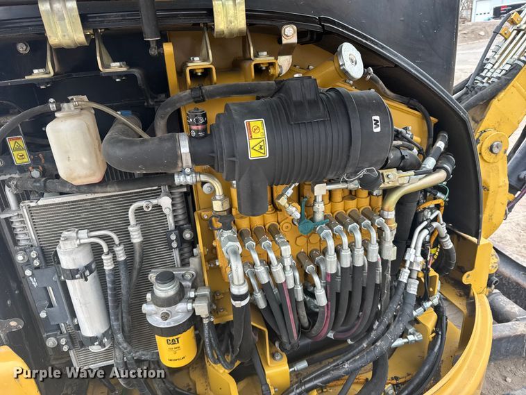 image for item EU6376 2011 Caterpillar 304D CR mini excavator